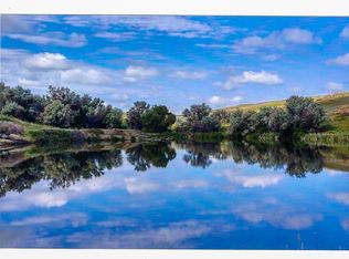 400 Gordon Rd, Vaughn, MT 59487