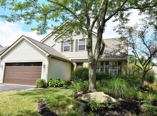 109 Clayburn Dr, Pataskala, OH