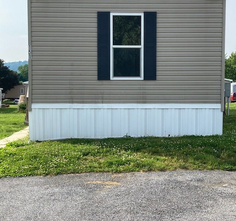 1st image of 151 Houston Dr