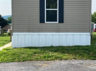 151 Houston Dr, Grantville, PA 17028