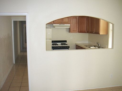 3rd image of 537-39 13th St