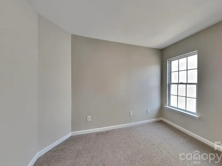 9032 Holland Park Ln — Photo 8