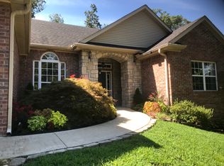 8 Appleby Ln, Bella Vista, AR 72715