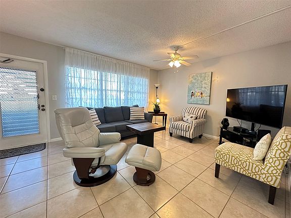 5th image of 1053 Newport #1053