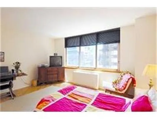 Rented by Douglas Elliman | media 52