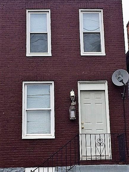 1st image of 30 E Lee St