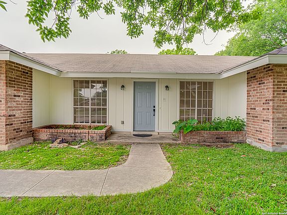 2nd image of 13103 LA VENTANA ST