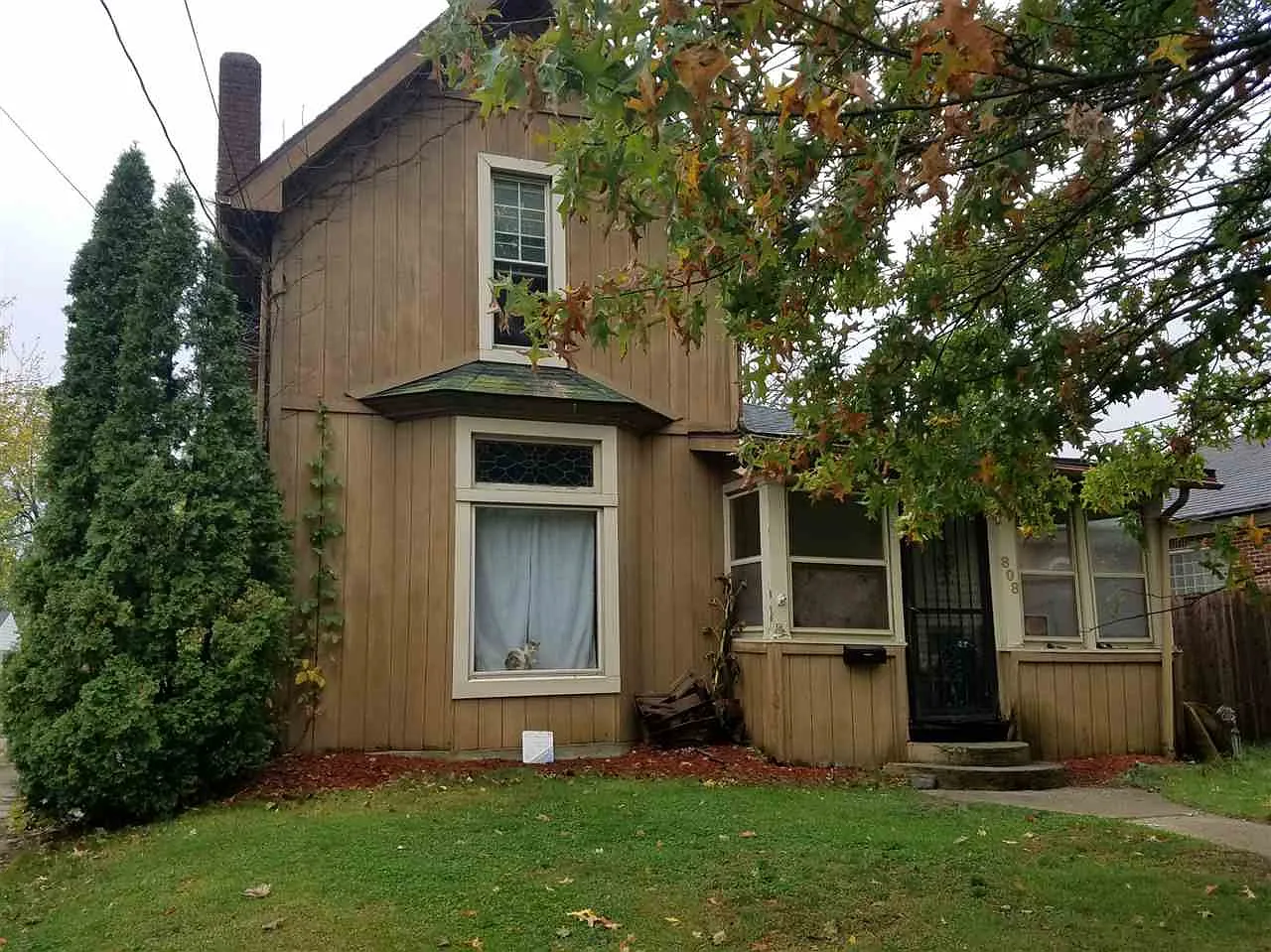 808 E Diamond St photo 1