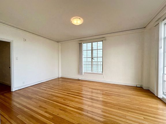 3rd image of 1425 Taylor St APT 202