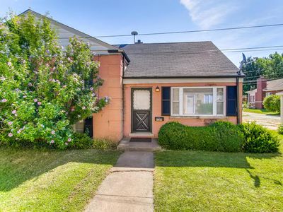 9209 Burlington Ave, Brookfield, IL, 60513