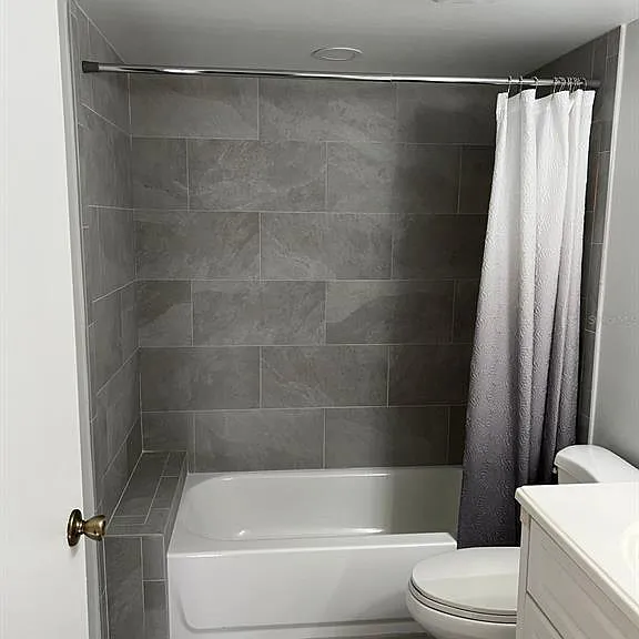 1324 S Pine Ridge Cir #D2 — Photo 9