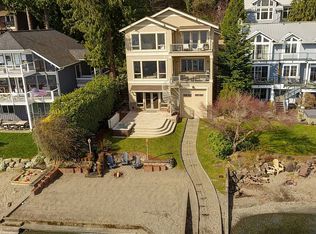 534 W Lake Sammamish Pkwy SE, Bellevue, WA 98008