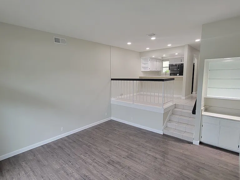 5081 College View Ave #5 — Photo 10