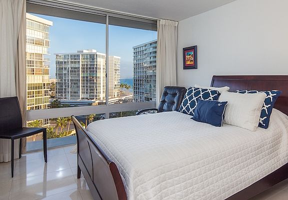 5th image of 1730 Avenida Del Mundo Unit 803