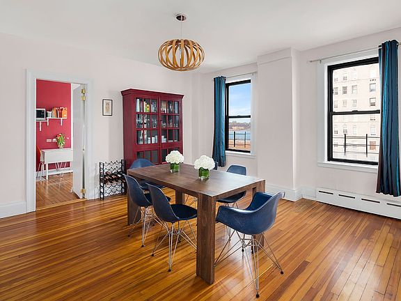 3rd image of 345 W 88th St APT 9B