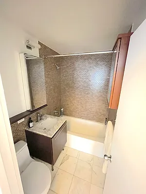 Rented by Botensten Properties International | media 13