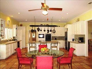 5th image of 351 Western Hill Dr
