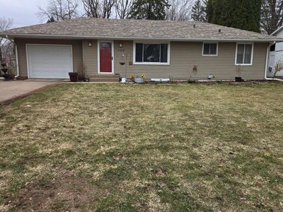 120 Oakwood Rd, Apple Valley, MN, 55124
