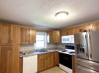 9 Louds Ave #1F, Weymouth, MA 02188