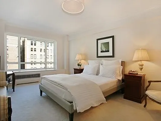 Sold by Corcoran | media 29