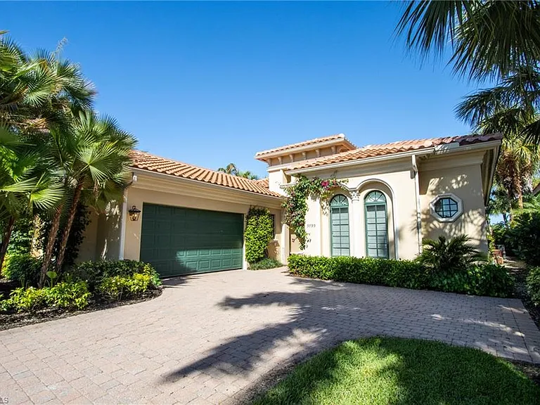 9799 Bay Mdw — Photo 22