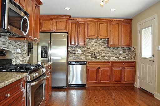 5th image of 9741 N Karlov Ave