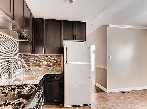 4th image of 6614 S Langley Ave