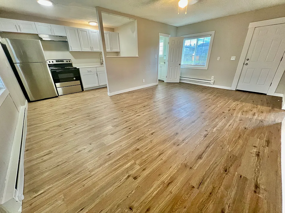 Serrano Gardens Apartments