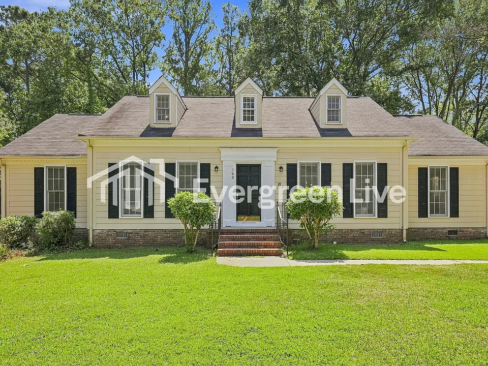 160 Chinquapin Cir