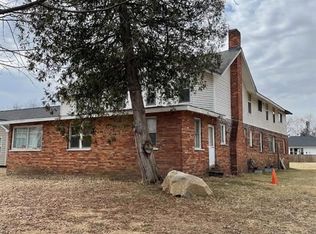 4145 Clintonville Rd, Waterford, MI 48329