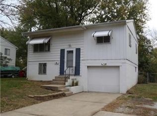 1413 N Osage Trl, Independence, MO 64058