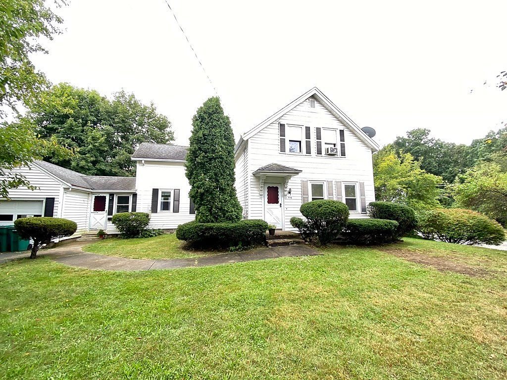 279 Dean St, Norwood, MA 02062 Zillow