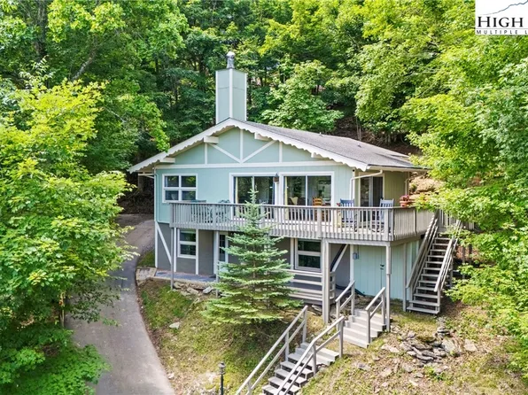 122 Saint Andrews Road, Beech Mountain, NC 28604