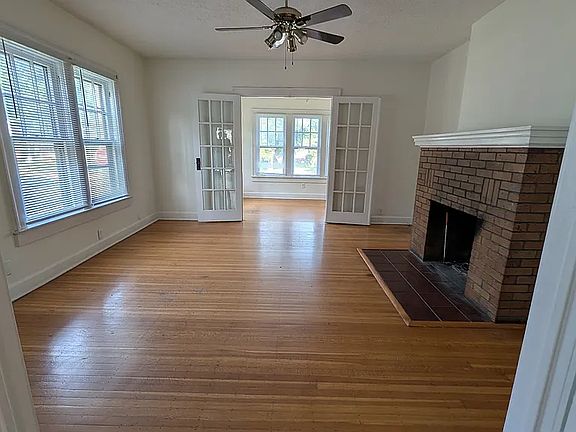 3rd image of 4901 Central Ave