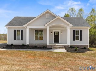 5712 Darlington Heights Rd, Farmville, VA 23901