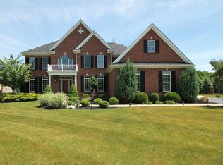86 Raphael Ct, Buffalo, NY 14221