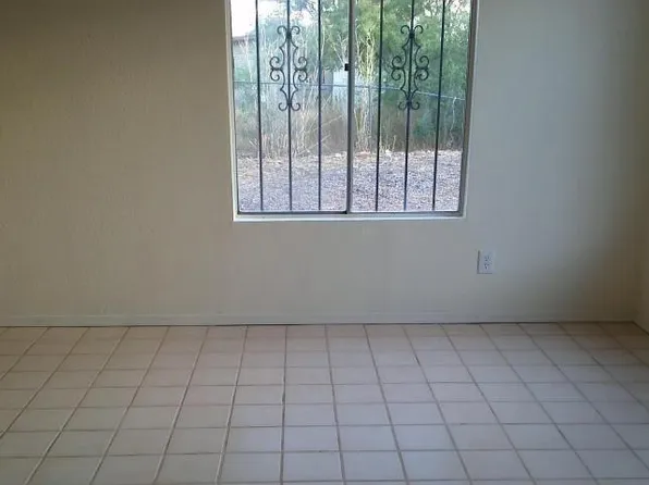755 W 41st St, Tucson, AZ 85713