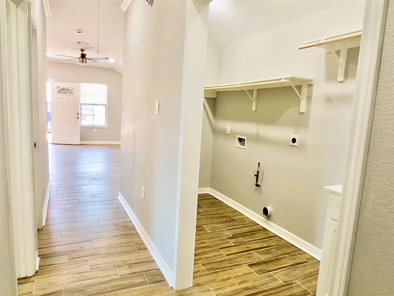 10316 Aldine Westfield Rd — Photo 9