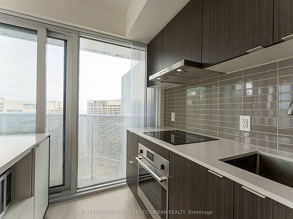2nd image of 88 Harbour St Unit 3207