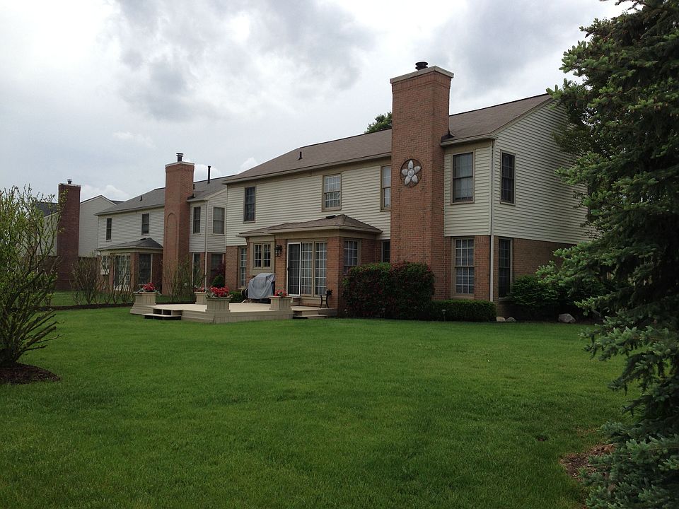 2nd image of 44845 Seabrook Dr