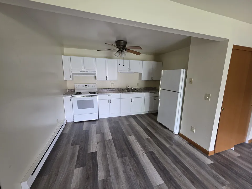 641 Foxtree Cir #4