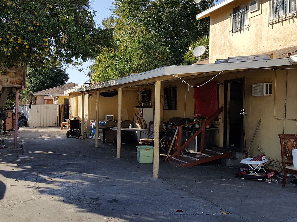 2nd image of 515 N Crane Ave