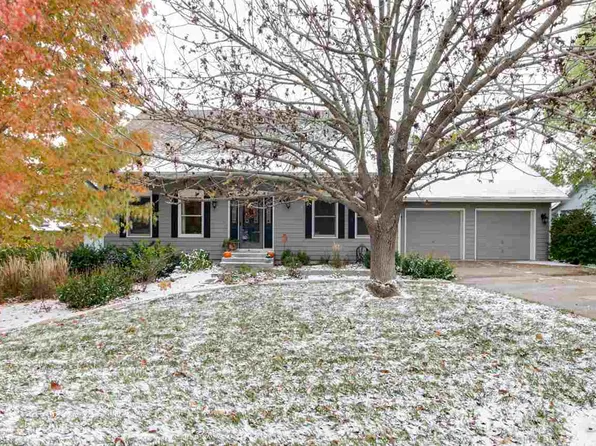 3640 Everett Dr, Manhattan, KS 66503