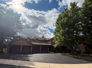 981 West Ct, Naperville, IL 60563