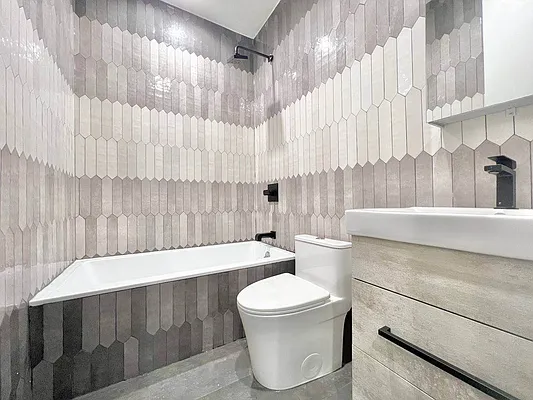 Rented by Doorway NYC, LLC | media 16