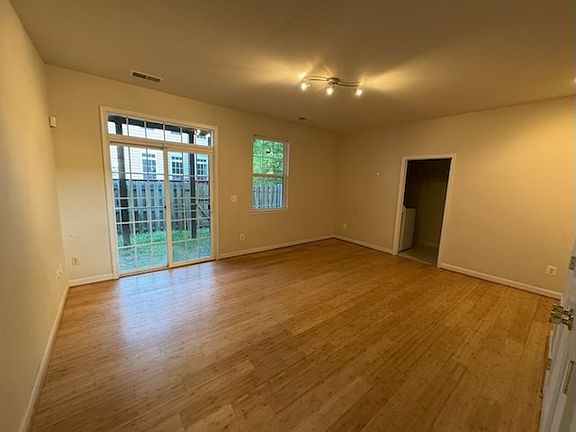 5th image of 7630 Audubon Meadow Way