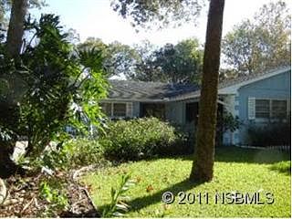 2nd image of 701 Fairway Dr