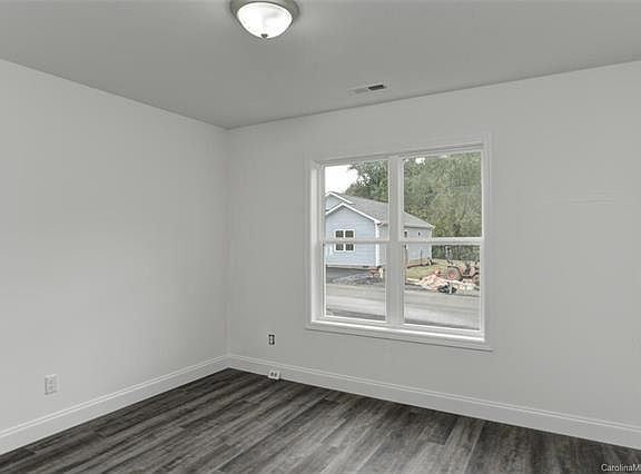 5th image of 535 Quinn Hill Ln Lot 3
