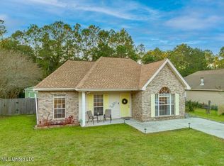 307 Espy Ave, Pass Christian, MS 39571