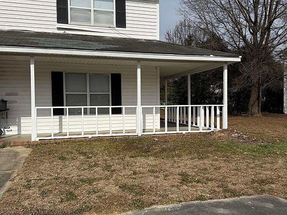 2nd image of 1307 Cactus Ave #7-D